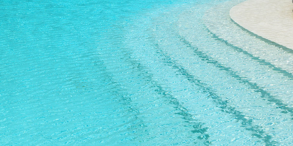 Rehabilitación / Reformas de Casas Catadau · Instalación de Piscinas